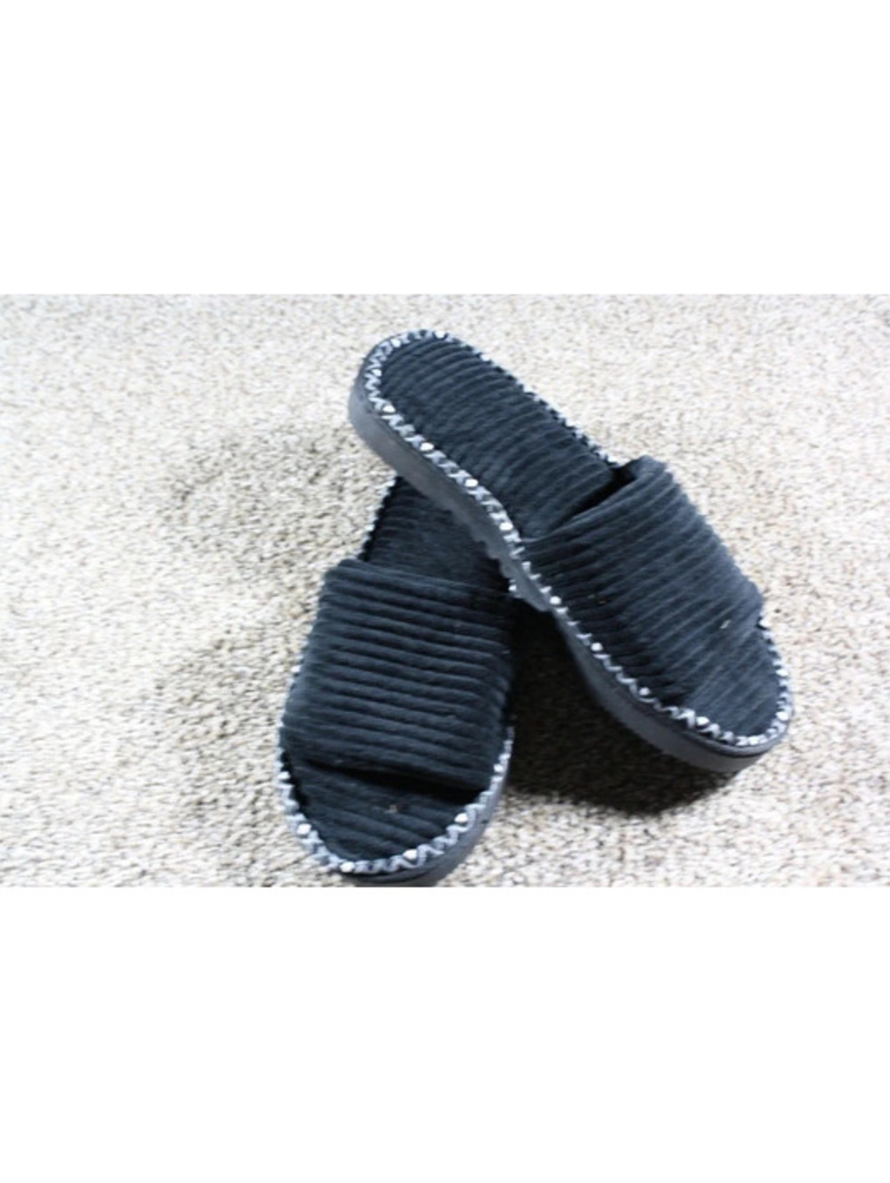 Black Quilted Slide S – Slippers -- Women’s M (7–8)